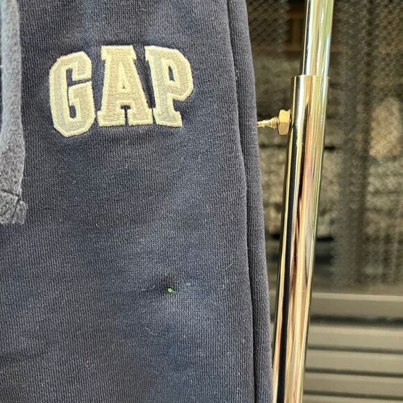 Gap Jogger Sweatpants - Picture 2 of 4